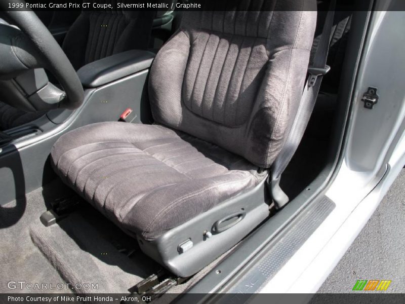 Silvermist Metallic / Graphite 1999 Pontiac Grand Prix GT Coupe