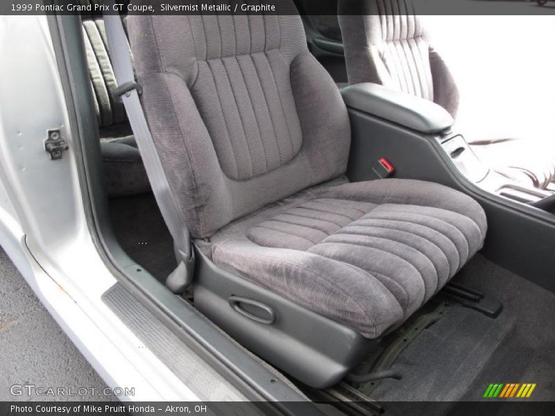 Silvermist Metallic / Graphite 1999 Pontiac Grand Prix GT Coupe