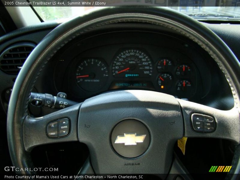 Summit White / Ebony 2005 Chevrolet TrailBlazer LS 4x4