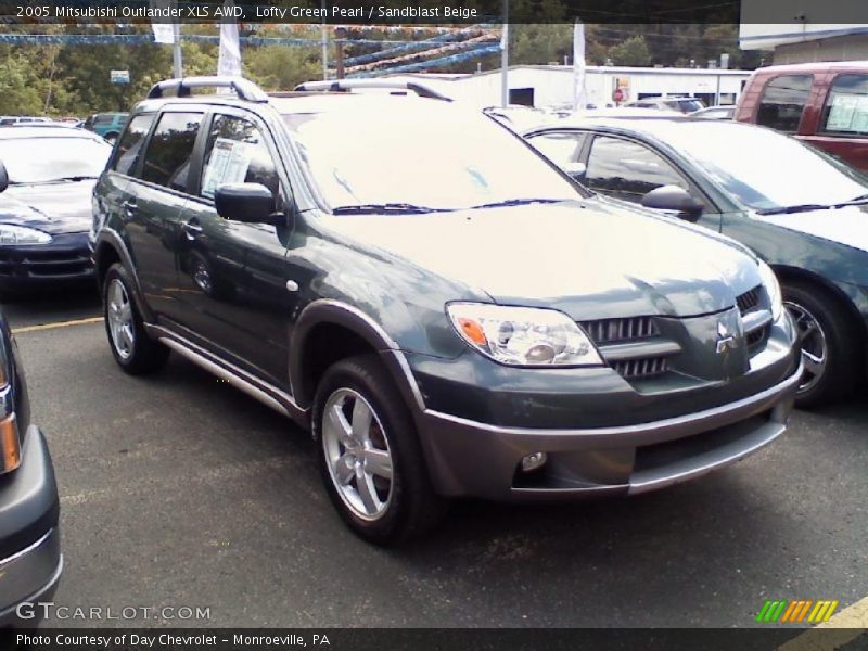 Lofty Green Pearl / Sandblast Beige 2005 Mitsubishi Outlander XLS AWD