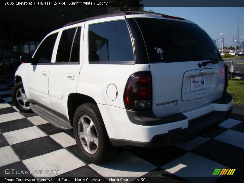 Summit White / Ebony 2005 Chevrolet TrailBlazer LS 4x4