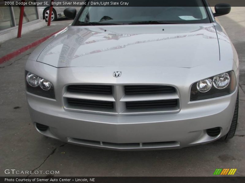 Bright Silver Metallic / Dark/Light Slate Gray 2008 Dodge Charger SE