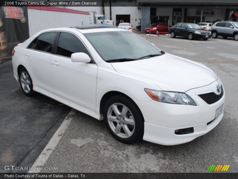 Super White / Dark Charcoal 2008 Toyota Camry SE