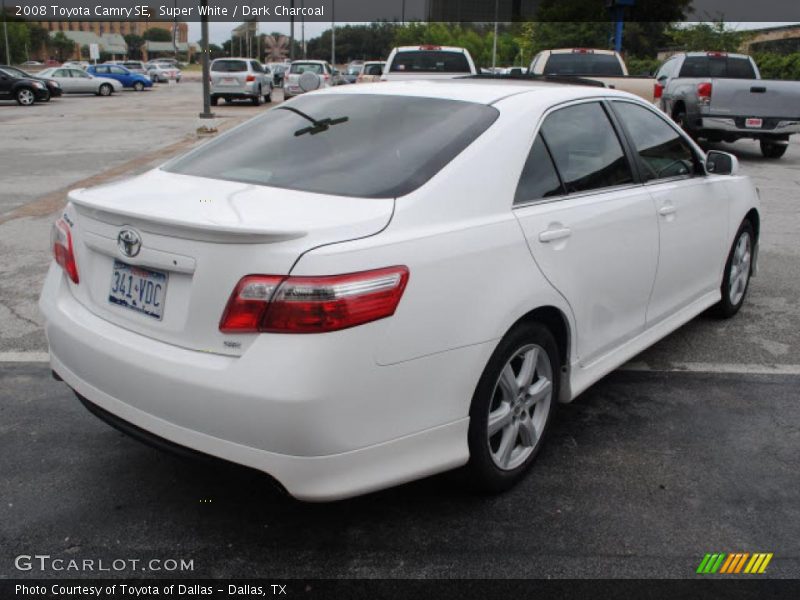 Super White / Dark Charcoal 2008 Toyota Camry SE