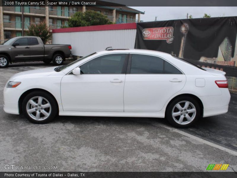 Super White / Dark Charcoal 2008 Toyota Camry SE