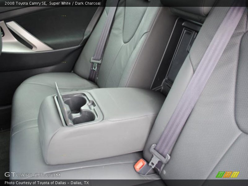 Super White / Dark Charcoal 2008 Toyota Camry SE