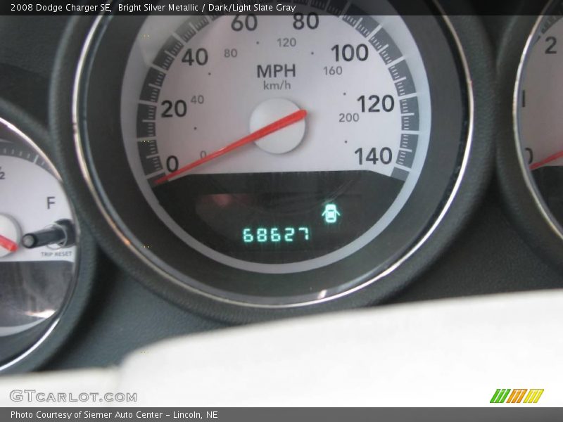 Bright Silver Metallic / Dark/Light Slate Gray 2008 Dodge Charger SE