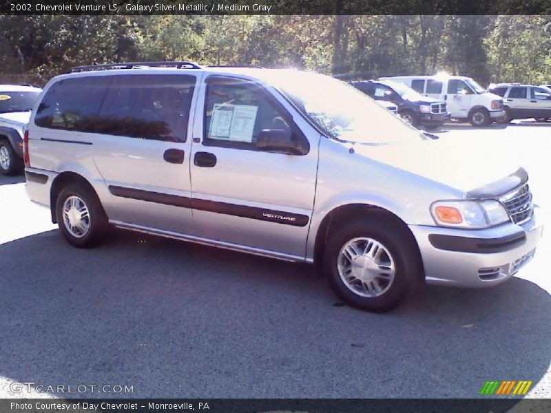 Galaxy Silver Metallic / Medium Gray 2002 Chevrolet Venture LS