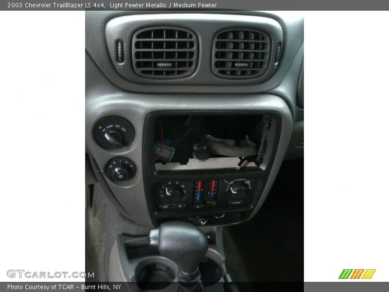 Light Pewter Metallic / Medium Pewter 2003 Chevrolet TrailBlazer LS 4x4