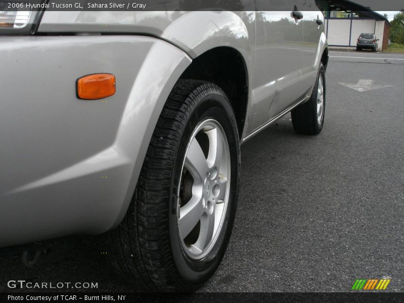 Sahara Silver / Gray 2006 Hyundai Tucson GL