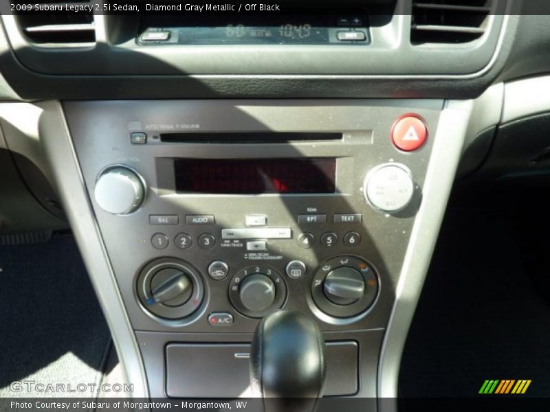 Diamond Gray Metallic / Off Black 2009 Subaru Legacy 2.5i Sedan