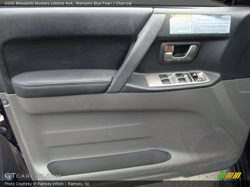 Memphis Blue Pearl / Charcoal 2003 Mitsubishi Montero Limited 4x4