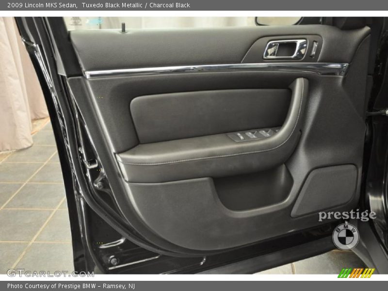 Tuxedo Black Metallic / Charcoal Black 2009 Lincoln MKS Sedan
