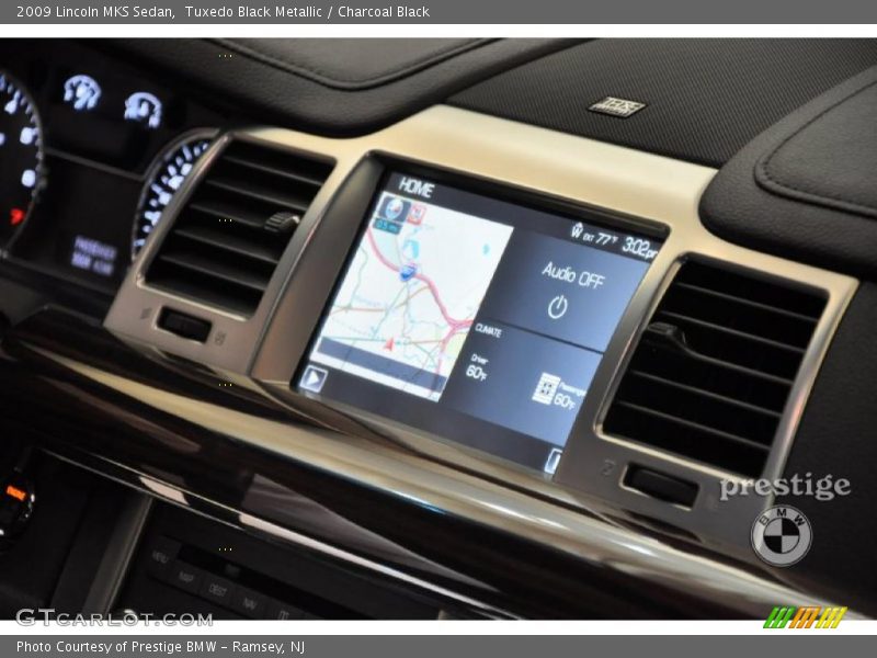 Tuxedo Black Metallic / Charcoal Black 2009 Lincoln MKS Sedan
