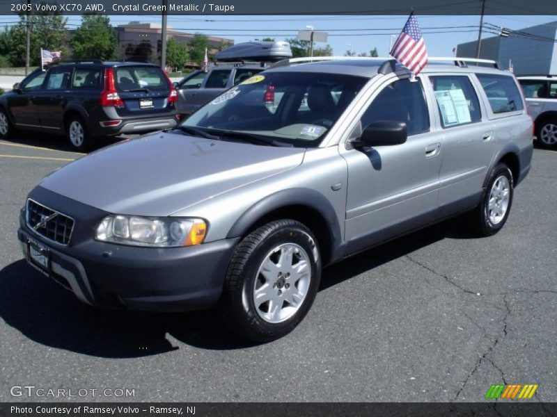 Crystal Green Metallic / Taupe 2005 Volvo XC70 AWD