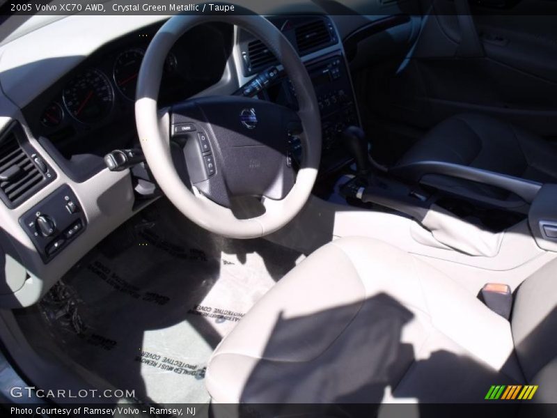 Crystal Green Metallic / Taupe 2005 Volvo XC70 AWD