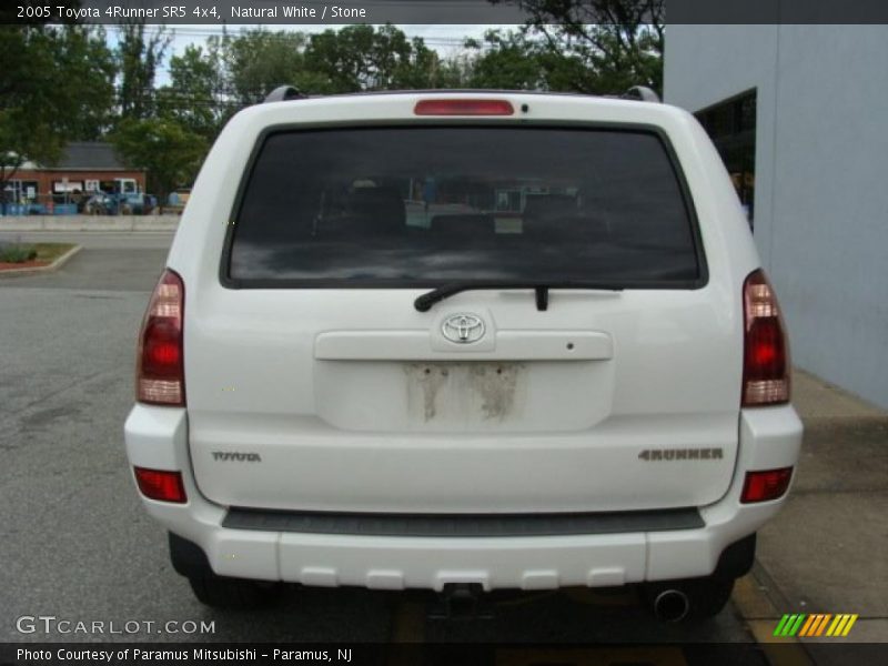 Natural White / Stone 2005 Toyota 4Runner SR5 4x4