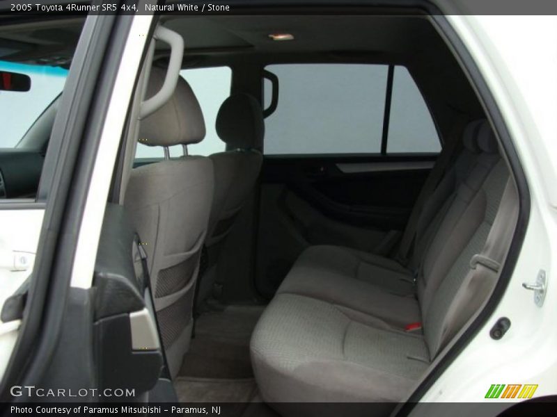 Natural White / Stone 2005 Toyota 4Runner SR5 4x4