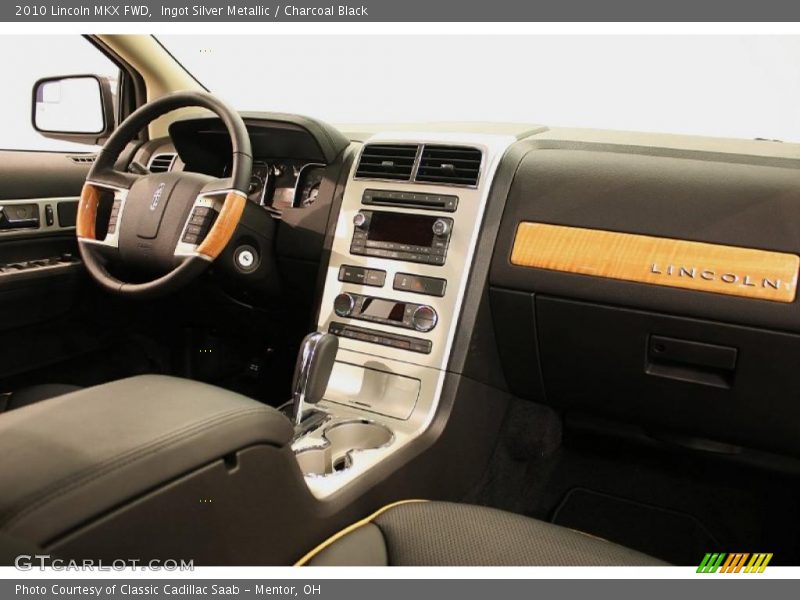 Ingot Silver Metallic / Charcoal Black 2010 Lincoln MKX FWD