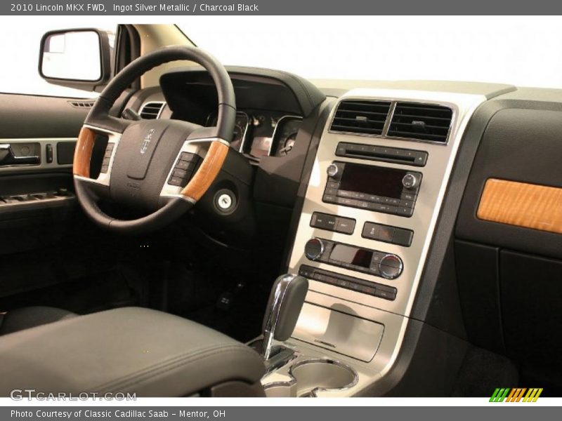 Ingot Silver Metallic / Charcoal Black 2010 Lincoln MKX FWD