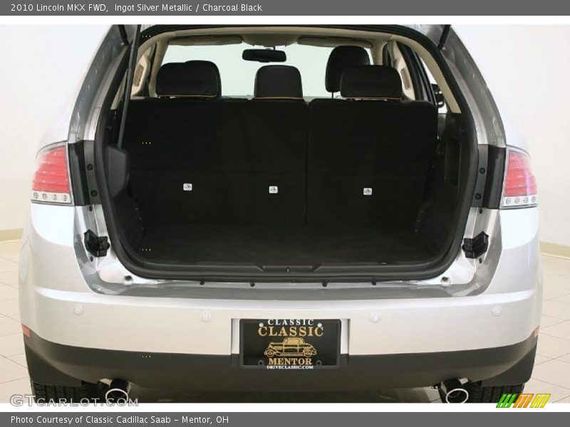 Ingot Silver Metallic / Charcoal Black 2010 Lincoln MKX FWD
