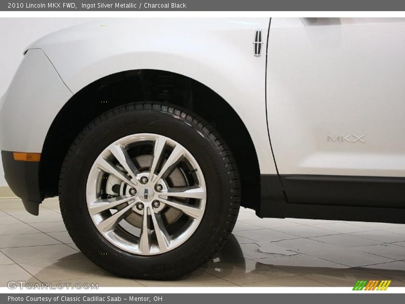 Ingot Silver Metallic / Charcoal Black 2010 Lincoln MKX FWD