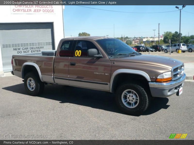 Light Driftwood Satin Glow / Agate 2000 Dodge Dakota SLT Extended Cab 4x4