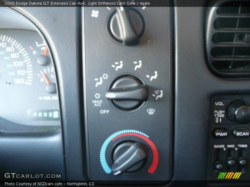 Light Driftwood Satin Glow / Agate 2000 Dodge Dakota SLT Extended Cab 4x4