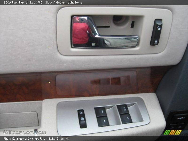 Black / Medium Light Stone 2009 Ford Flex Limited AWD