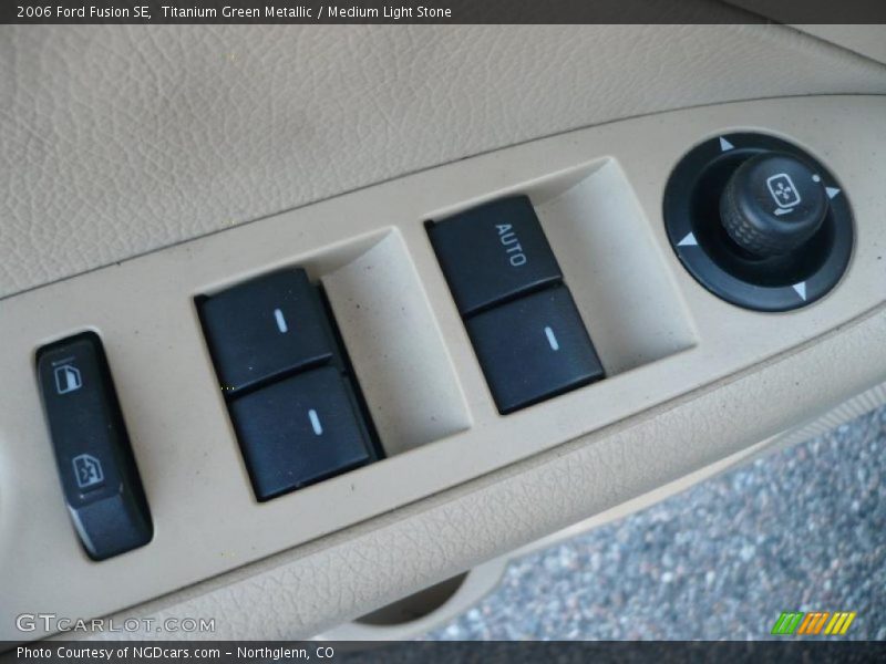 Titanium Green Metallic / Medium Light Stone 2006 Ford Fusion SE