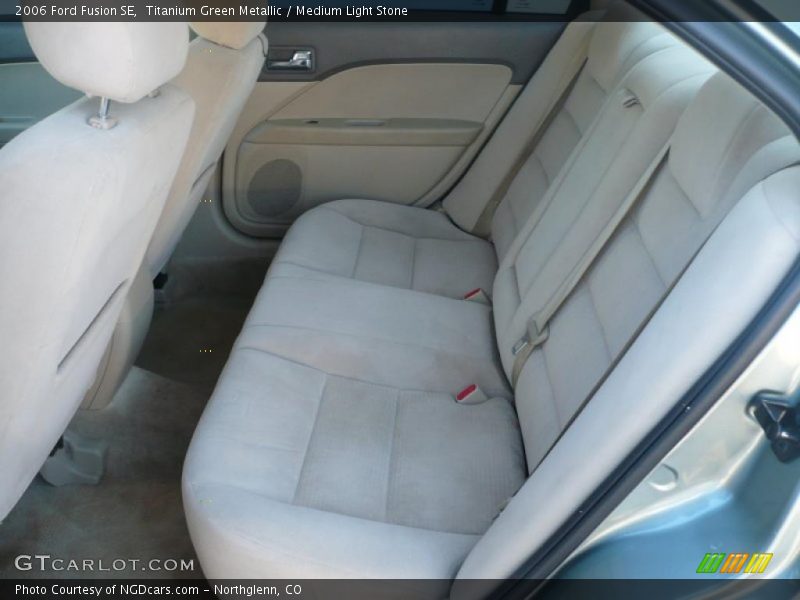 Titanium Green Metallic / Medium Light Stone 2006 Ford Fusion SE