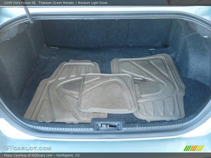 Titanium Green Metallic / Medium Light Stone 2006 Ford Fusion SE