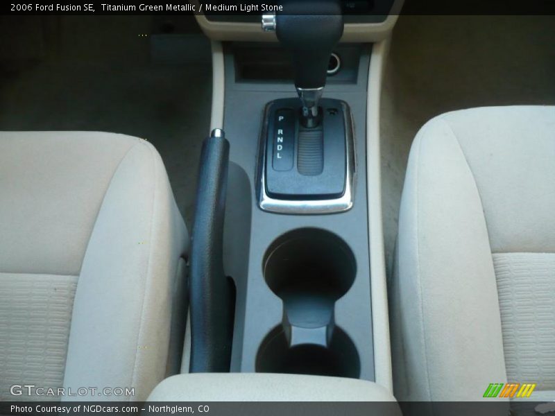 Titanium Green Metallic / Medium Light Stone 2006 Ford Fusion SE