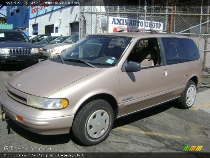 Driftwood Metallic / Beige 1993 Nissan Quest GXE
