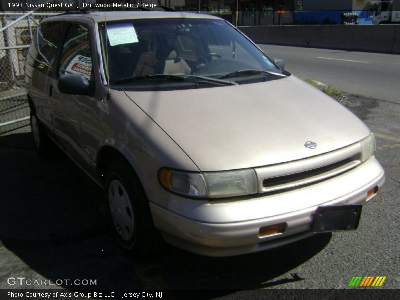 Driftwood Metallic / Beige 1993 Nissan Quest GXE