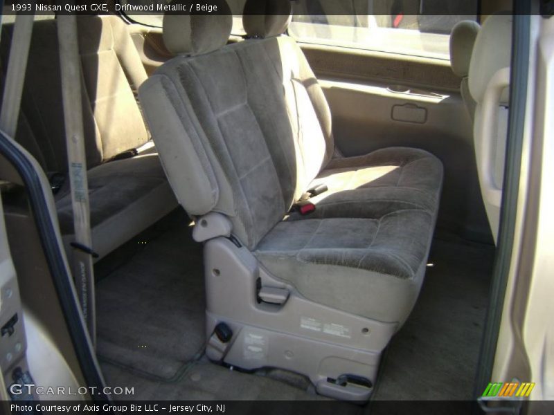 Driftwood Metallic / Beige 1993 Nissan Quest GXE