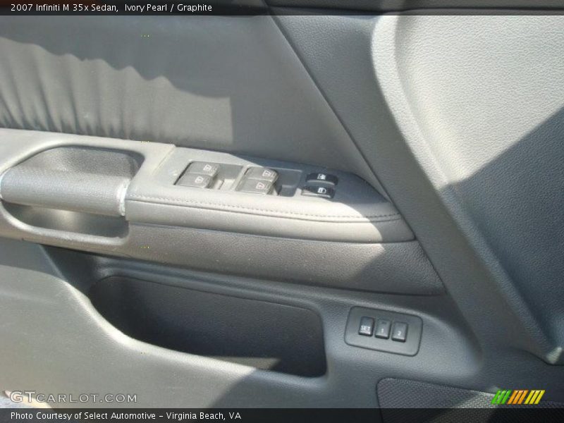 Ivory Pearl / Graphite 2007 Infiniti M 35x Sedan
