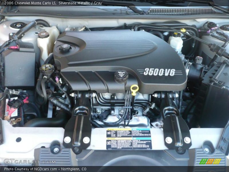 Silverstone Metallic / Gray 2006 Chevrolet Monte Carlo LS
