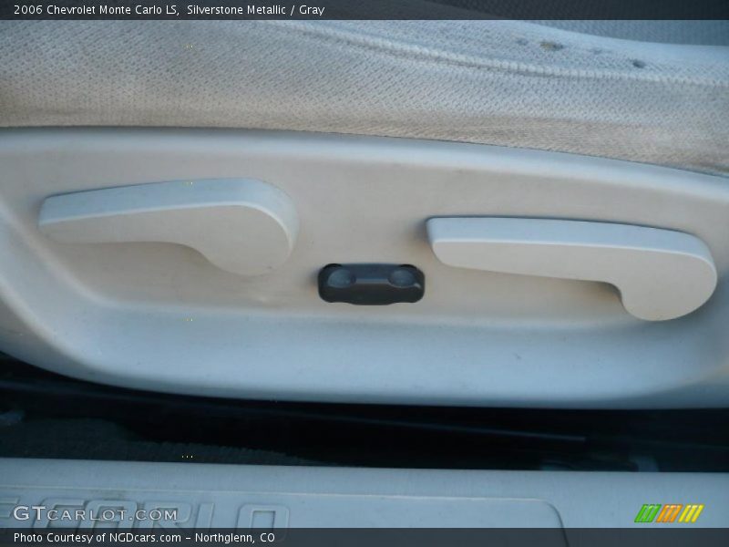 Silverstone Metallic / Gray 2006 Chevrolet Monte Carlo LS