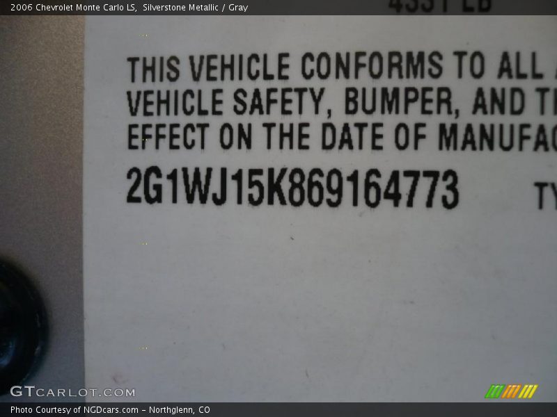 Silverstone Metallic / Gray 2006 Chevrolet Monte Carlo LS