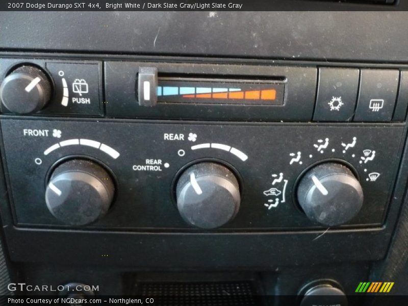 Bright White / Dark Slate Gray/Light Slate Gray 2007 Dodge Durango SXT 4x4