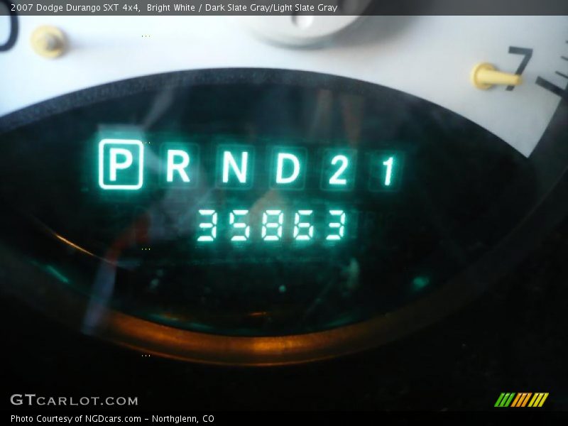 Bright White / Dark Slate Gray/Light Slate Gray 2007 Dodge Durango SXT 4x4
