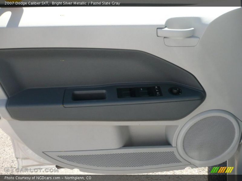Bright Silver Metallic / Pastel Slate Gray 2007 Dodge Caliber SXT