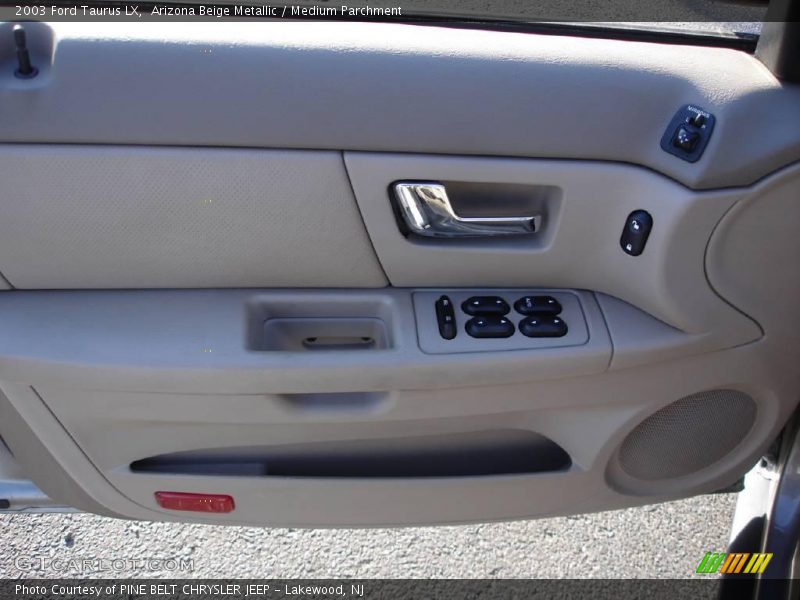 Arizona Beige Metallic / Medium Parchment 2003 Ford Taurus LX