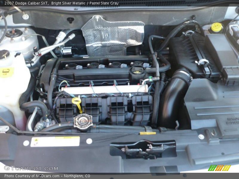 Bright Silver Metallic / Pastel Slate Gray 2007 Dodge Caliber SXT