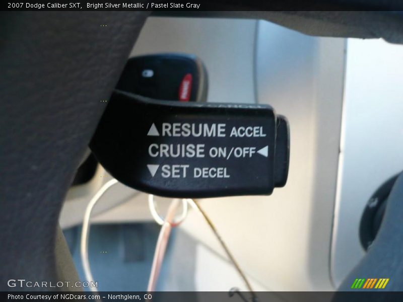 Bright Silver Metallic / Pastel Slate Gray 2007 Dodge Caliber SXT