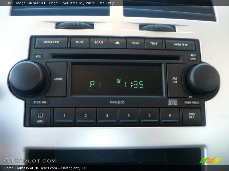 Bright Silver Metallic / Pastel Slate Gray 2007 Dodge Caliber SXT