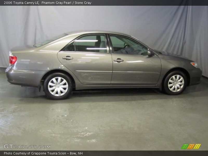 Phantom Gray Pearl / Stone Gray 2006 Toyota Camry LE