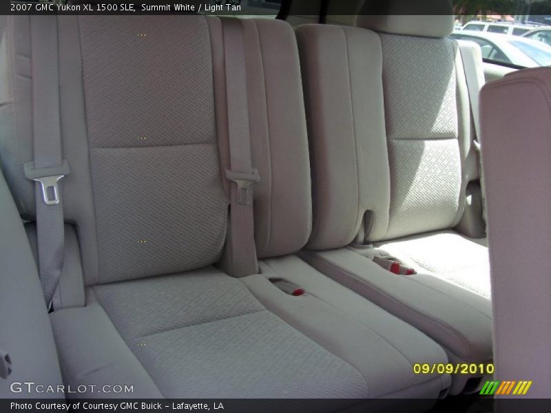 Summit White / Light Tan 2007 GMC Yukon XL 1500 SLE