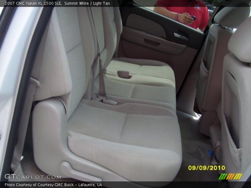 Summit White / Light Tan 2007 GMC Yukon XL 1500 SLE